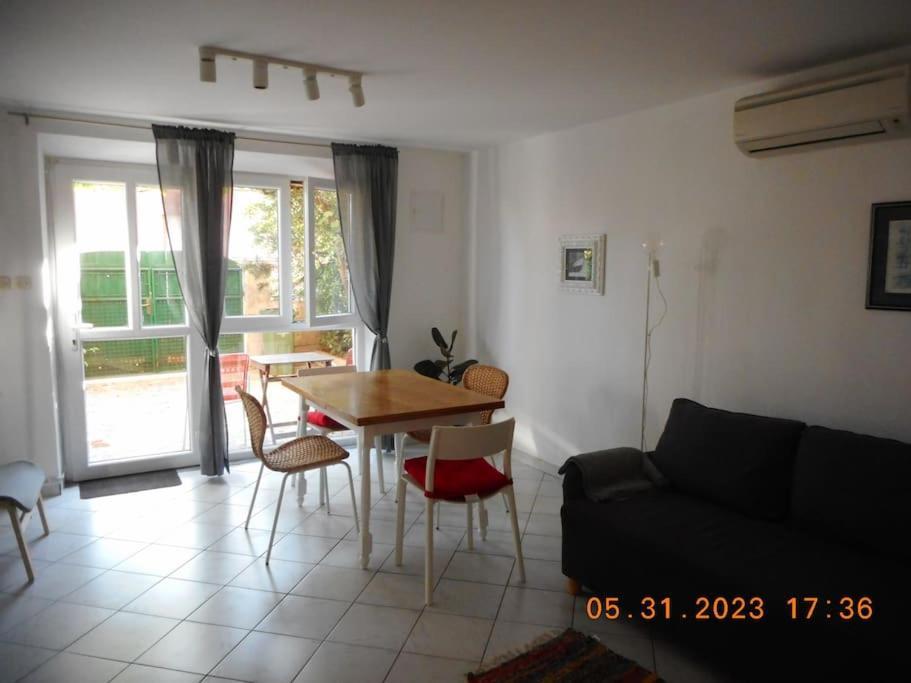 No.57 Apartment